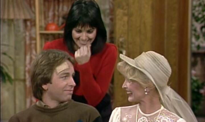 Three's Company — s08e18 — Forget Me Not