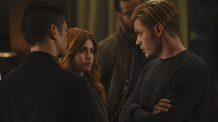 Shadowhunters: The Mortal Instruments — s02e10 — By the Light of Dawn