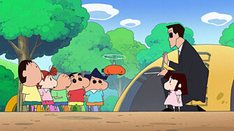 Crayon Shin-chan — s2015e18 — A Drone Is Watching / The Saleslady From Hell Strikes Back