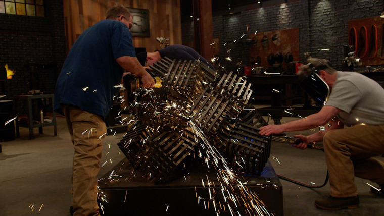 Между молотом и наковальней — s05e33 — Tournament Round 4