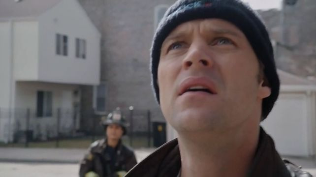 Chicago Fire — s04e19 — I Will Be Walking