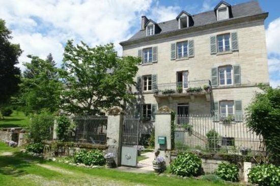 Grand Designs — s14e08 — Revisited - Creuse, France: The 19th Century Manor House