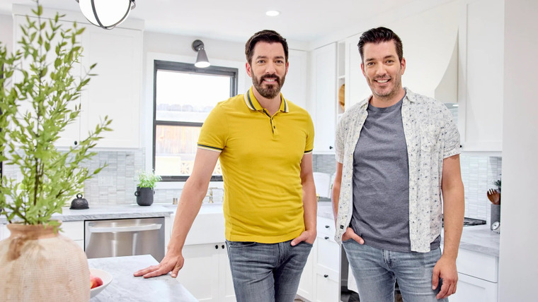 Property Brothers: Forever Home — s07e09 — Bright Future Ahead