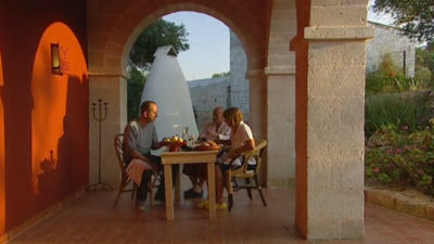 Grand Designs Abroad — s01 special-4 — Revisited: Puglia, Italy: Masseria Impisi - An Artists' Retreat