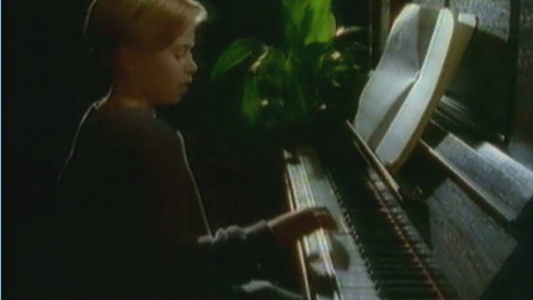 Мурашки — s01e08 — Piano Lessons Can Be Murder