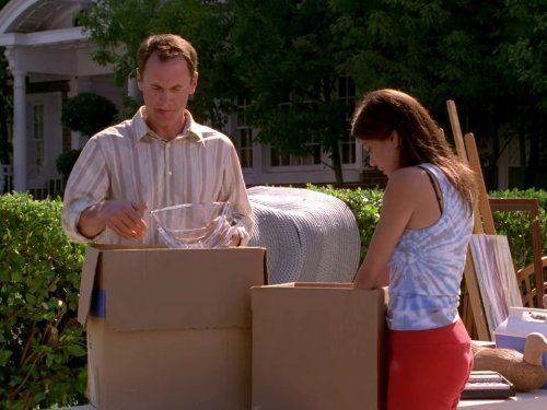 Desperate Housewives — s01e06 — Running to Stand Still