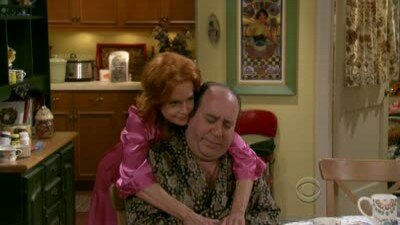 Mike & Molly — s01e24 — Peggy's New Beau