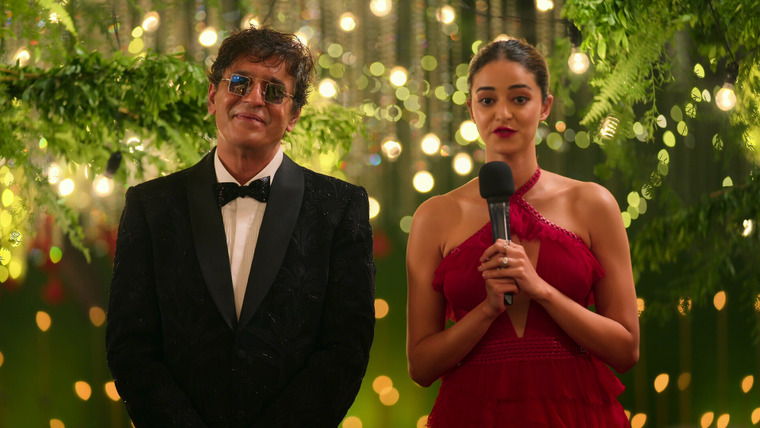 Fabulous Lives of Bollywood Wives — s02e08 — Objects of Desire are Closer than they Appear