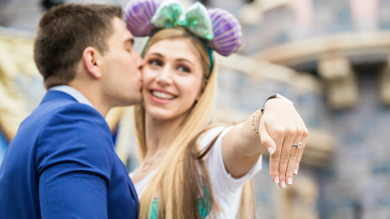 Disney's Fairy Tale Weddings — s02e03 — A Flashy Proposal