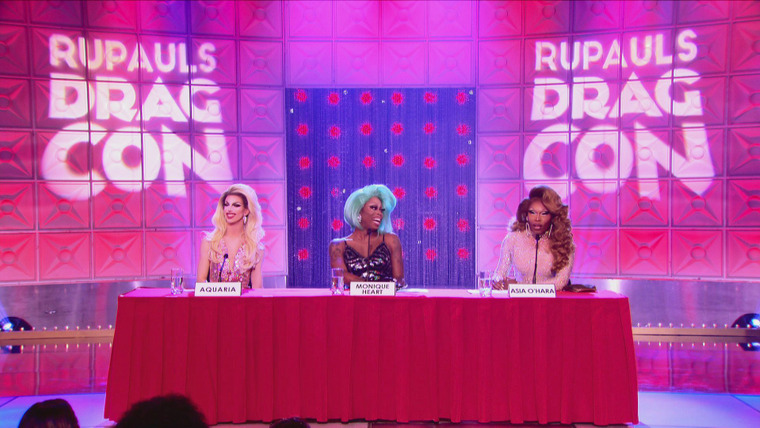 RuPaul's Drag Race — s10e06 — Drag Con Panel Extravaganza