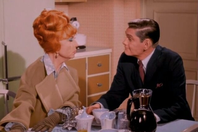 Bewitched — s01e20 — Your Witch is Showing