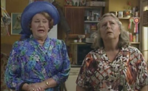 Keeping Up Appearances — s01e03 — Stately Home