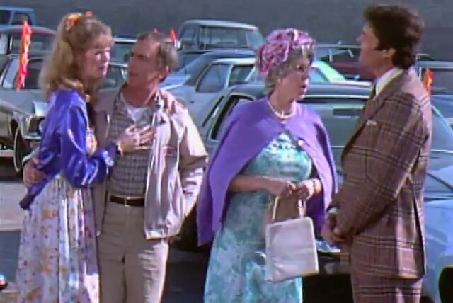 Mama's Family — s02e13 — Mama Buys a Car
