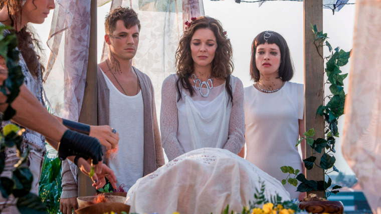 Сплетённые судьбой — s01e02 — These Violent Delights…
