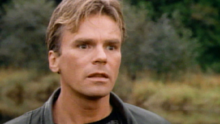 MacGyver — s04e04 — On a Wing and a Prayer