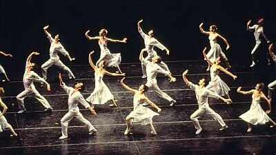 Американские мастера — s26e08 — Joffrey: Mavericks of American Dance