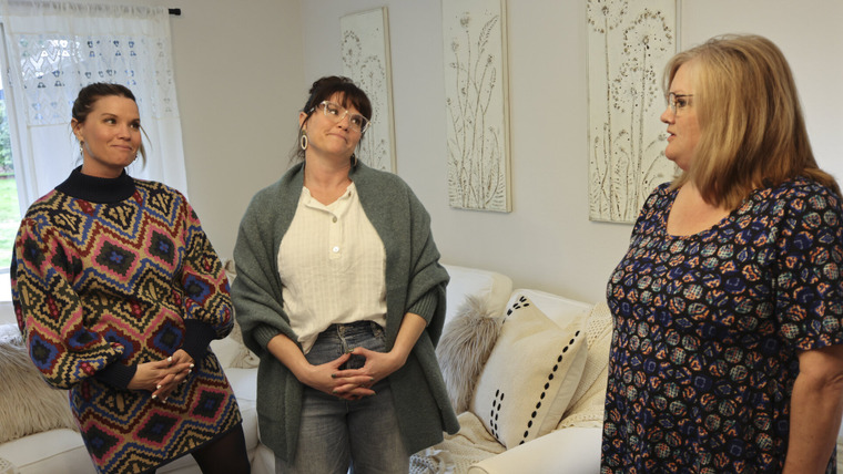 Unsellable Houses — s03e09 — Timeless Elegance