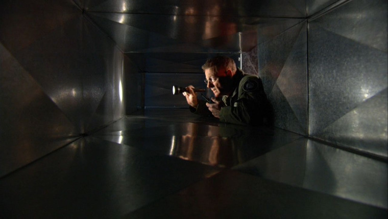 Stargate SG-1 — s10e04 — Insiders