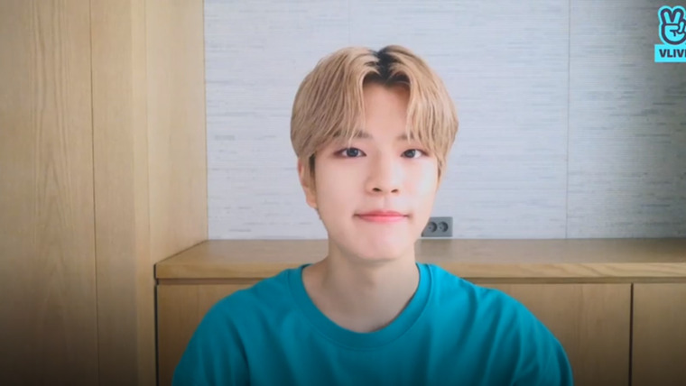 Stray Kids — s2020e130 — [Live] Seungmin's Small But Certain Happiness ep.7 (It's really late…🐶)