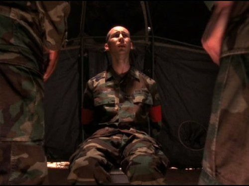 Малкольм в центре внимания — s05e22 — Reese Joins The Army (Part 2)