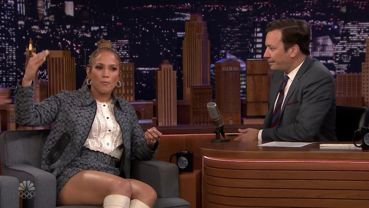 Ночное шоу с Джимми Фэллоном — s2020e25 — Jennifer Lopez, Lil Rel Howery and Andre D Thompson.