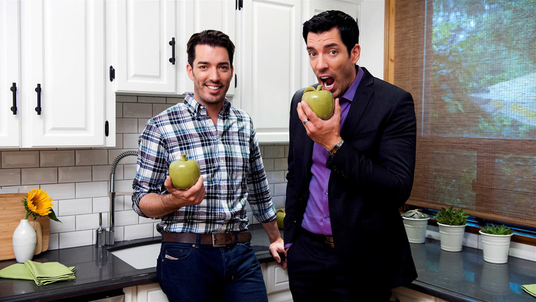 Property Brothers: Buying + Selling — s04e05 — Century Old Home Gets a Face-lift