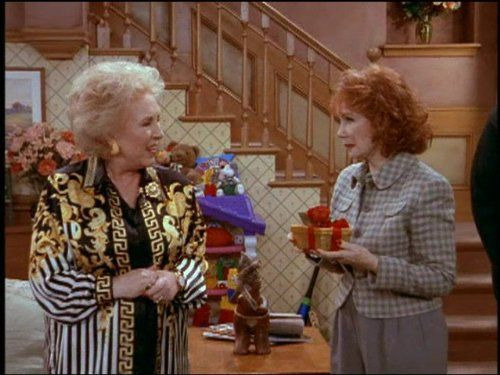 Everybody Loves Raymond — s01e08 — In-Laws