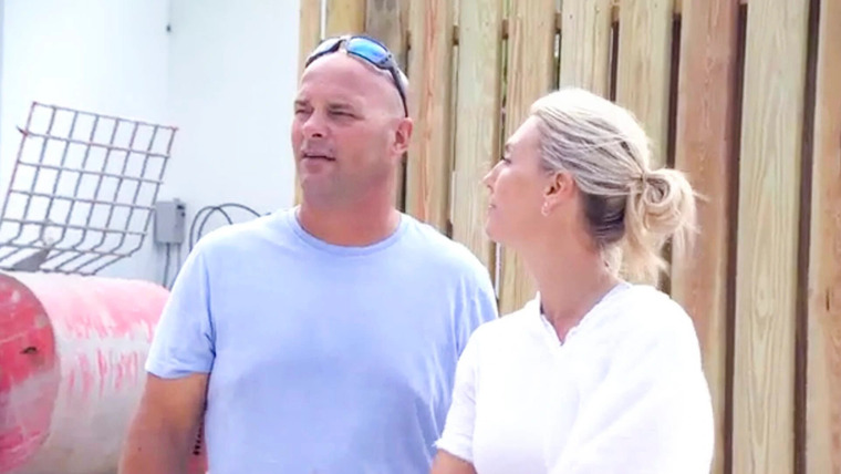 Renovation Island — s01e11 — Open for Business: Extended Scenes