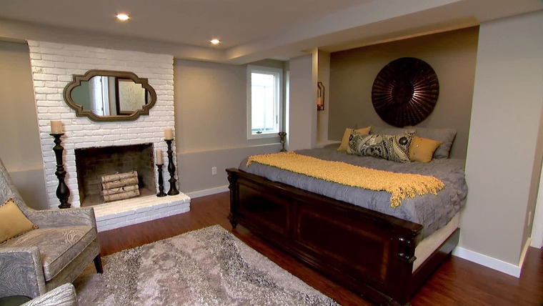 House Hunters Renovation — s2014e24 — An Old House Gets a New Master Plan