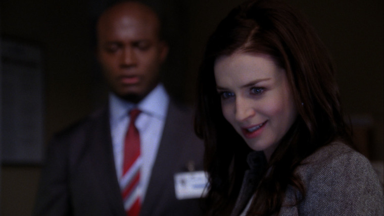Private Practice — s04e05 — In or Out
