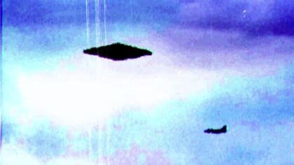 UFO Conspiracies — s01e08 — UFO Dogfight