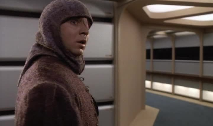 Star Trek: The Next Generation — s07e13 — Homeward