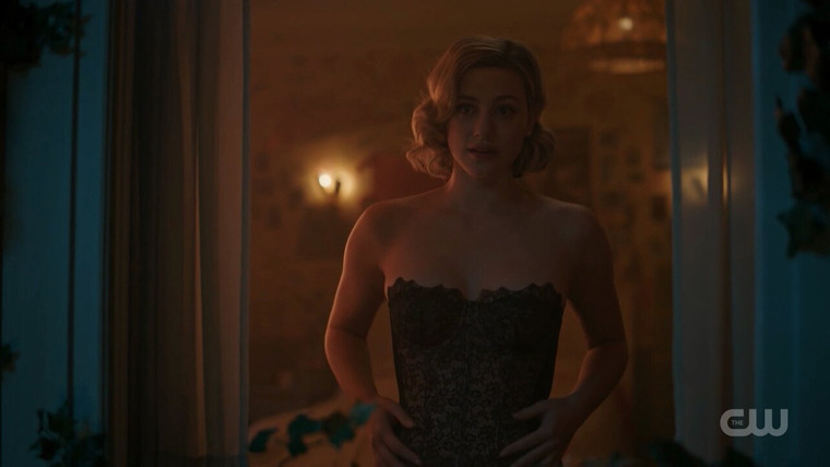 Riverdale — s07e06 — Chapter One Hundred and Twenty-Three: Peep Show