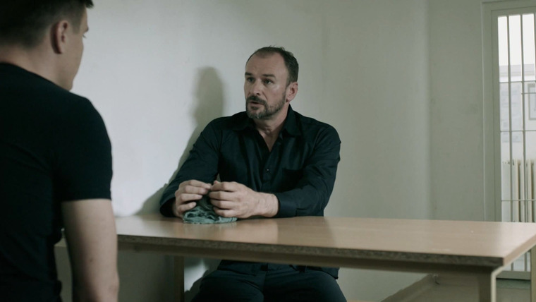 Убийцы моего отца — s01e05 — Episode 5