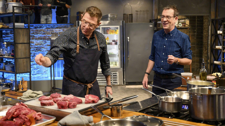 Beat Bobby Flay — s2021e27 — The Puck Stops Here
