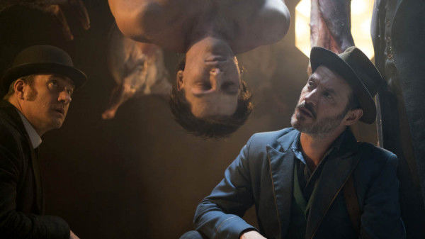 Ripper Street — s04e03 — A White World Made Red