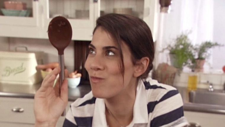 5 Ingredient Fix — s02e07 — Diner Re-Do