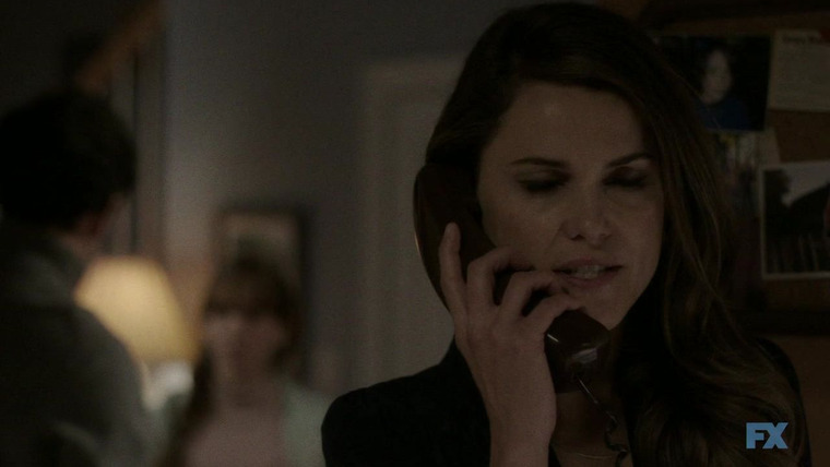 The Americans — s02e06 — Behind the Red Door
