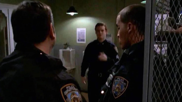 Third Watch — s02e14 — A Rock and a Hard Place