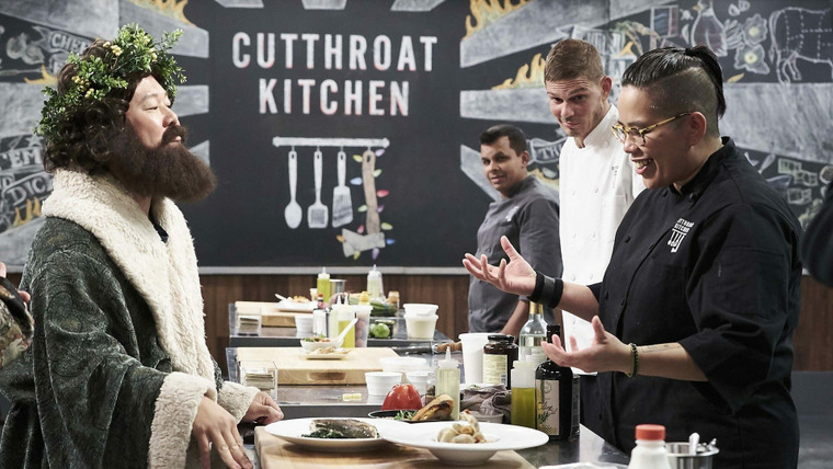 Cutthroat Kitchen — s15 special-7 — A Very Cutthroat Christmas