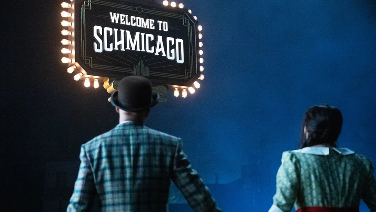 Schmigadoon! — s02e01 — Welcome to Schmicago