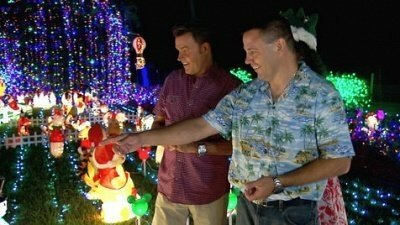 The Great Christmas Light Fight — s02e06 — Episode 6