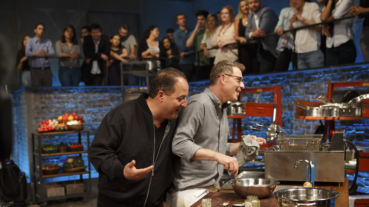 Beat Bobby Flay — s2019e10 — Off to the Races