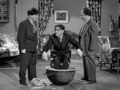The Three Stooges — s17e04 — Love at First Bite