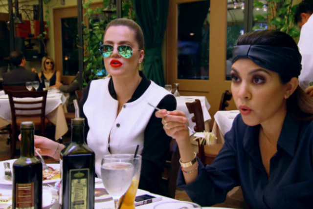 Keeping Up with the Kardashians — s09e06 — 2 Birthdays and a Yard Sale