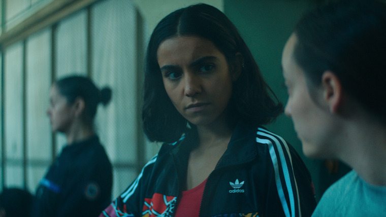 Парижские фурии — s01e01 — Je bosse pour elle