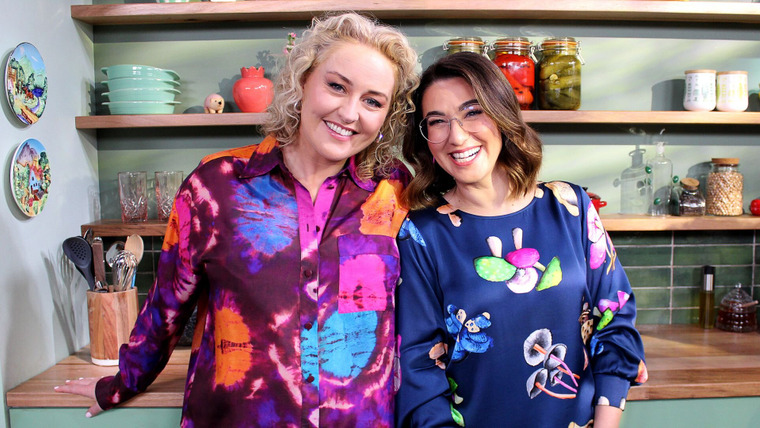 A Bite to Eat with Alice — s02e08 — Zan Rowe