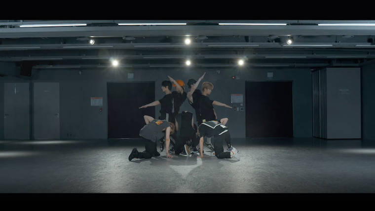 Stray Kids — s2020e143 — [Dance Practice] «God's Menu»