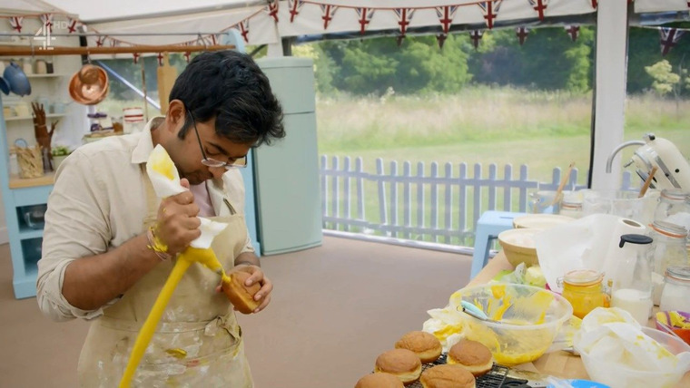 The Great British Bake Off — s09e10 — Final