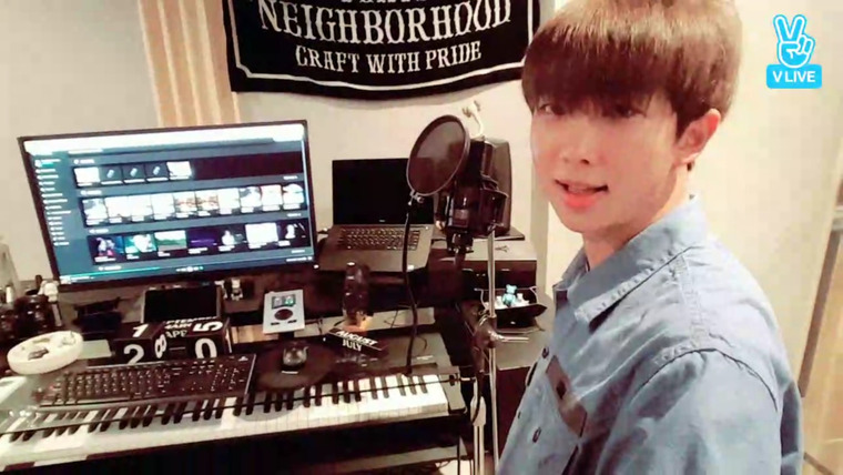 BTS on V App — s03e46 — new Mon studio 🎵